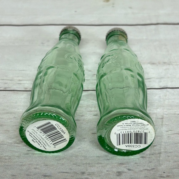 Coca Cola Bottle Salt And Pepper Shakers 4 3/8” Tall Green Glass Clean - Picture 6 of 7